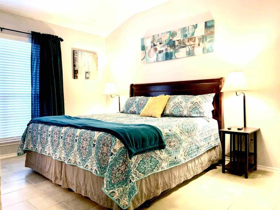 Modern Updates - Great Location - King Bed- Bmt ซานอันโตนิโอ ภายนอก รูปภาพ